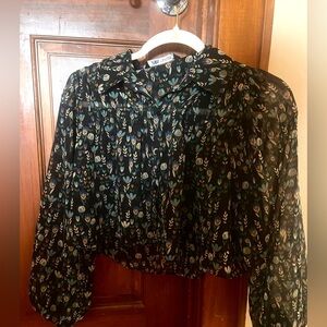 Zara blouse in perfect condition size small